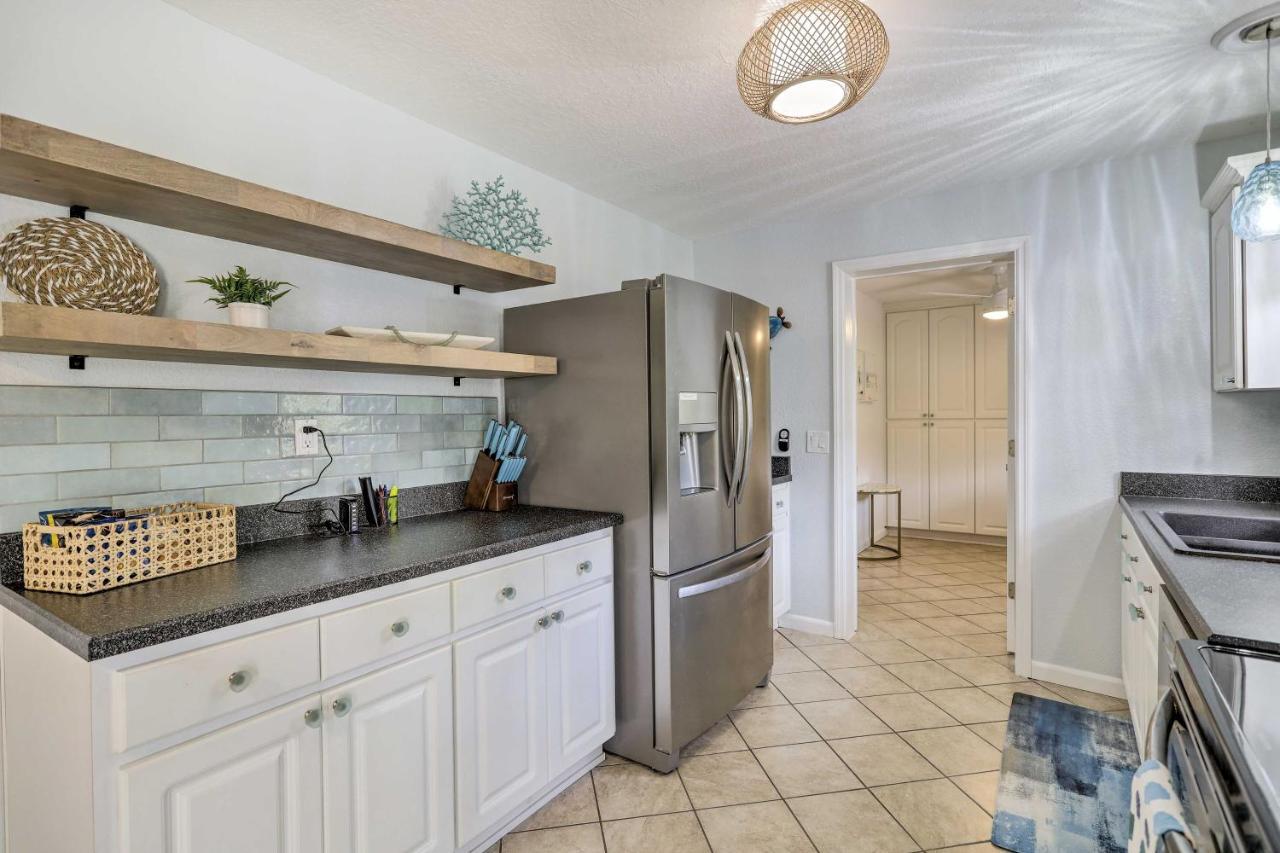 Merritt Island Home Fire Pit And Canal Access! Экстерьер фото