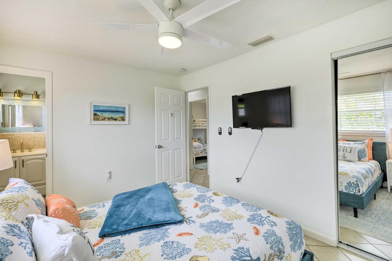 Merritt Island Home Fire Pit And Canal Access! Экстерьер фото