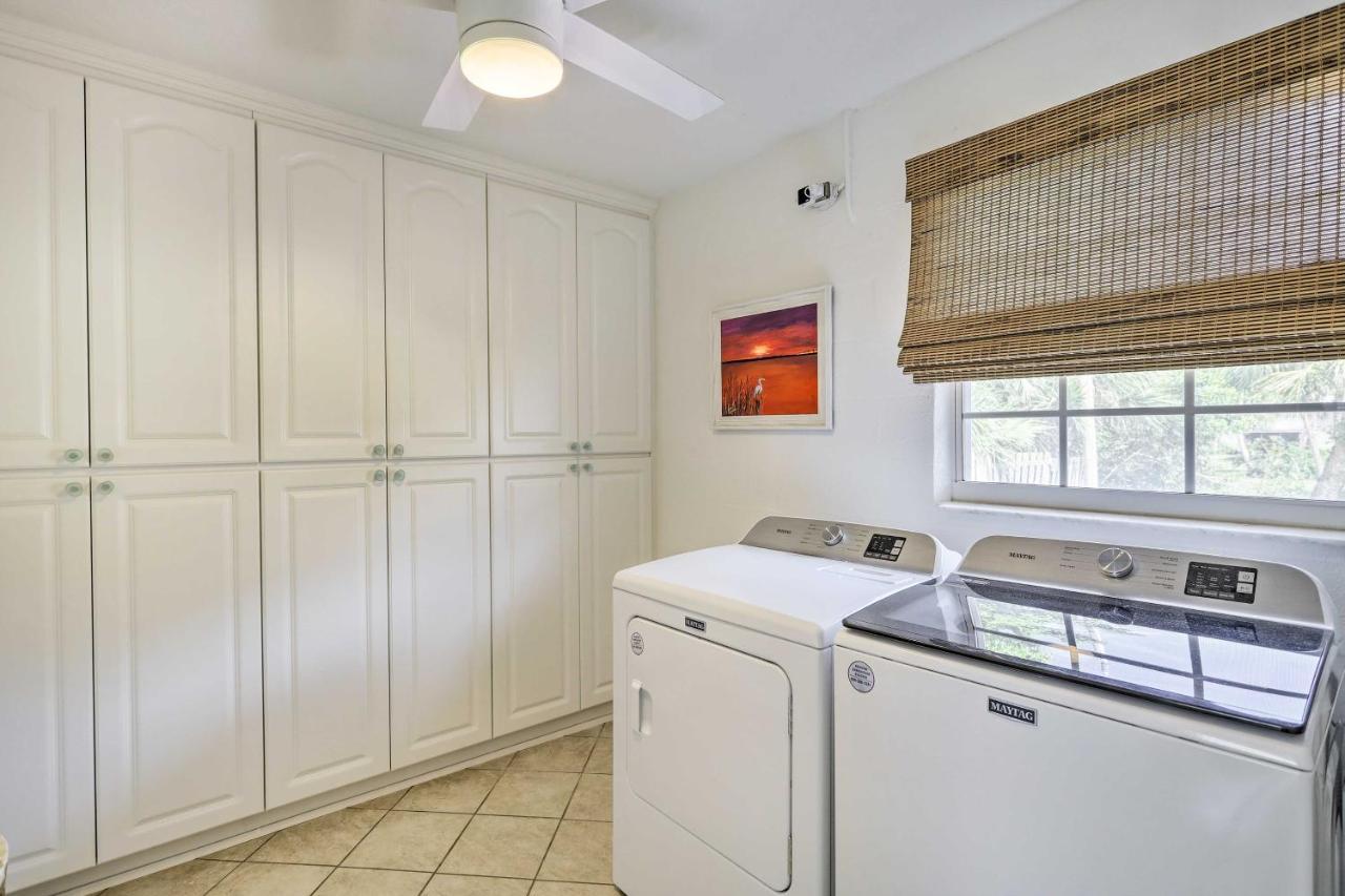 Merritt Island Home Fire Pit And Canal Access! Экстерьер фото